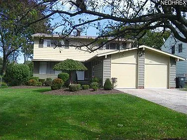 4915 Fairlawn Rd photo 1