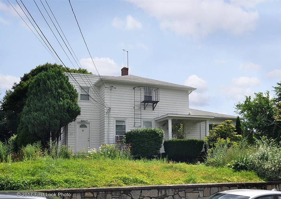 1st image of 70 Morgan Ave