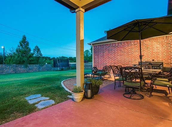 5th image of 508 Elm Creek Dr
