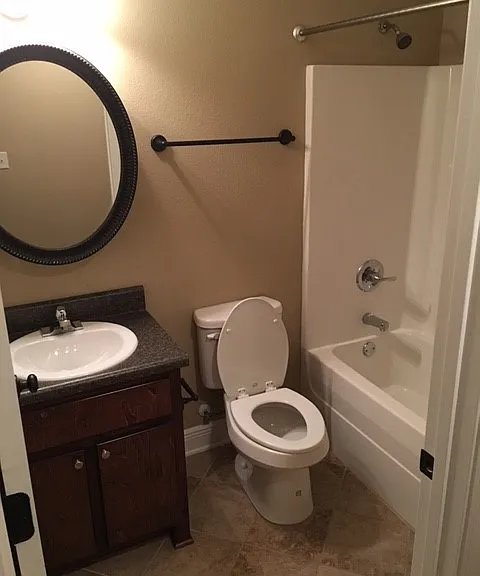 8712 Chemstrand Rd #402 — Photo 5