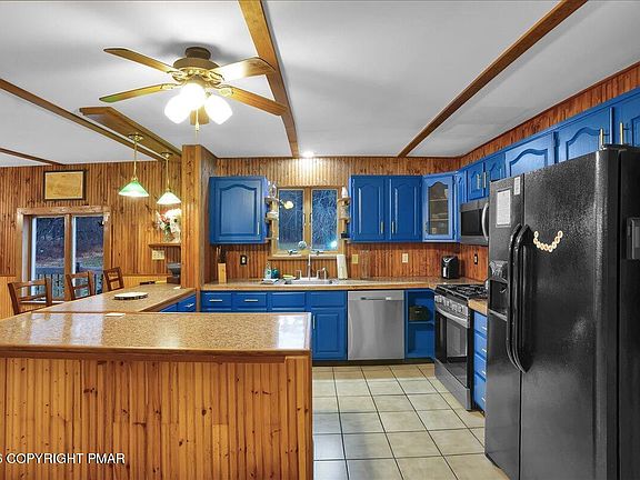 5th image of 380 Clearview Dr