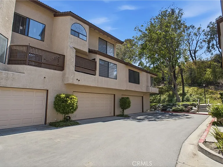 24 Rock Cliff Pl — Photo 19