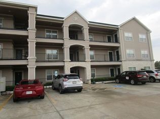 7039 Kingston Cove Ln, Willis, TX 77318