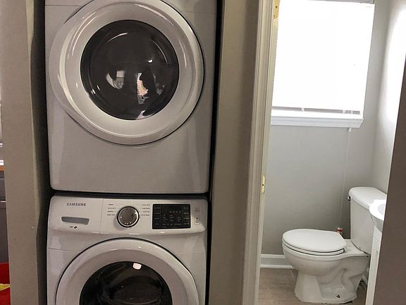2nd Level Half Bath and Washer/Dryer