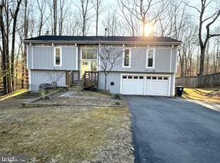 7209 Danny Ln, Manassas, VA 20112