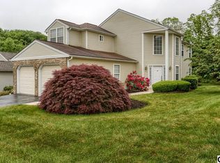 724 N Highlands Dr, Harrisburg, PA 17111