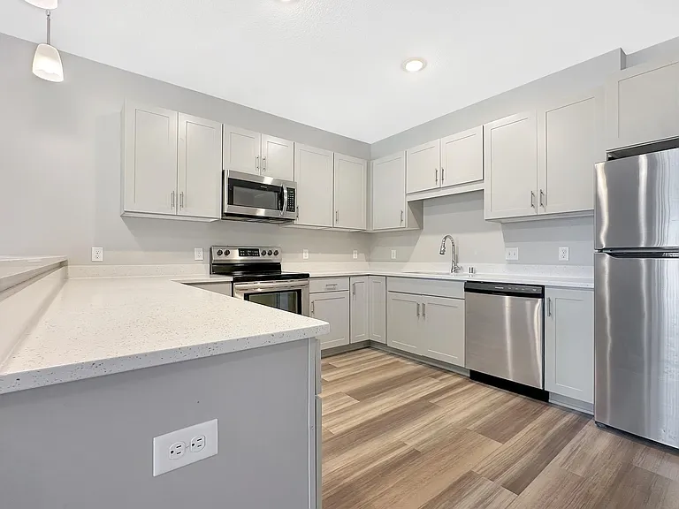 The Sentinel Residence — Photo 59