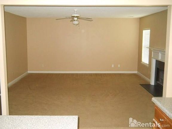 3rd image of 2110 Mulberry Ln