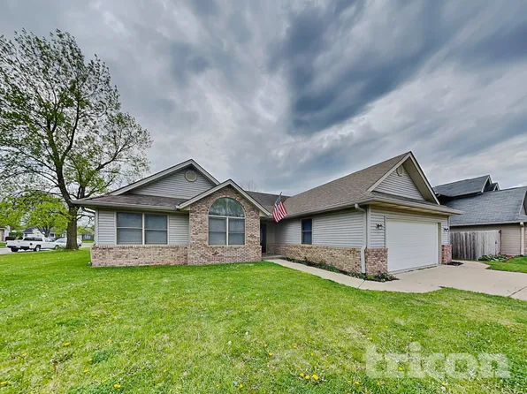 2289 Broadmoor Ln, Columbus, IN 47203