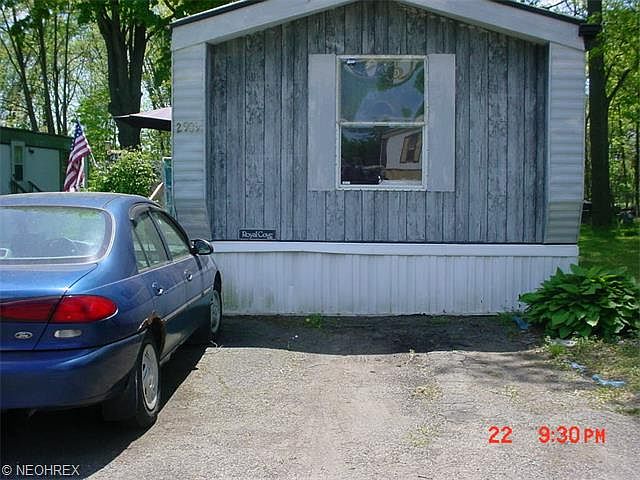 1st image of 2909 Willow Glen Trl