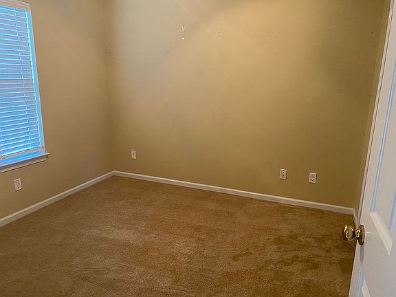 2nd image of 152 Fair Haven Way