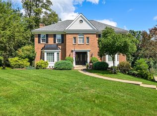 2533 Lindenwood Dr, Wexford, PA