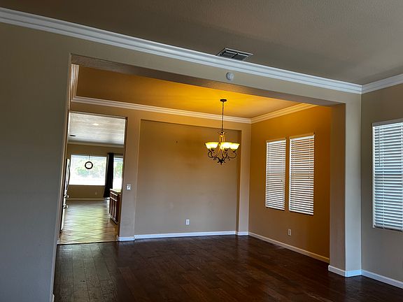 3rd image of 2462 Silveria Way
