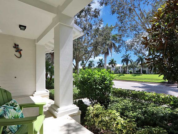 3rd image of 1447 N Jeaga Dr