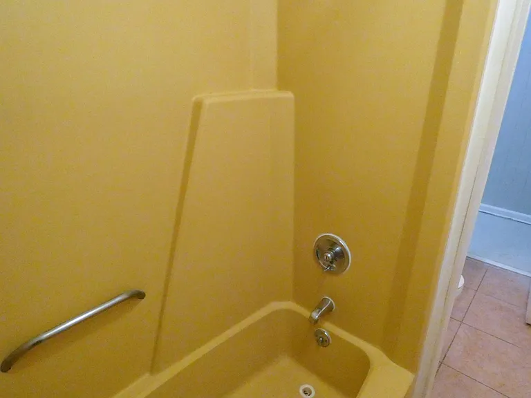 4200 Bowdens Ferry Rd — Photo 12