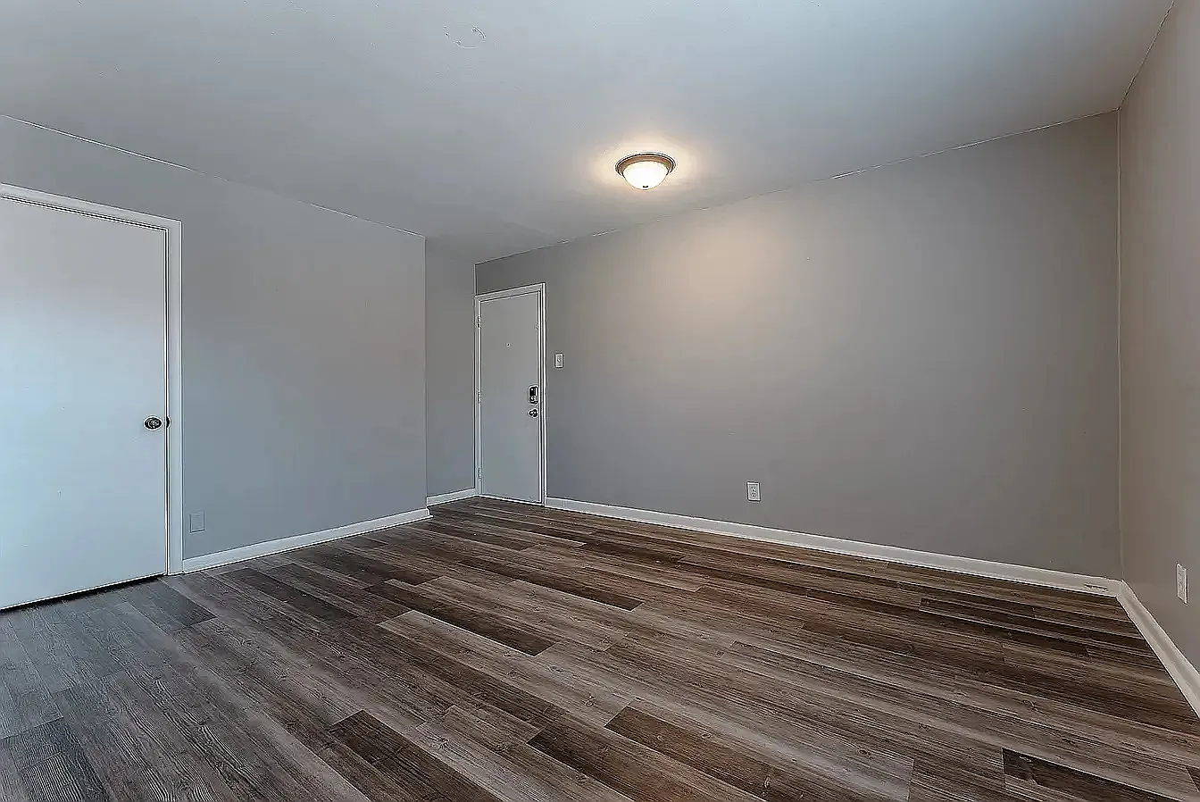 1 bed, 750 sqft, $800 — Photo 1