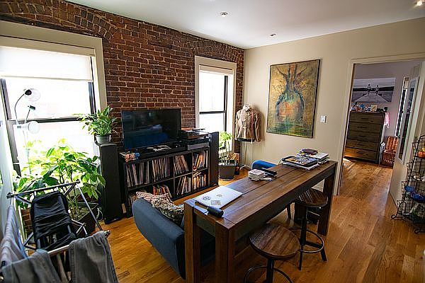 1st image of 164 E 112th St APT 5C