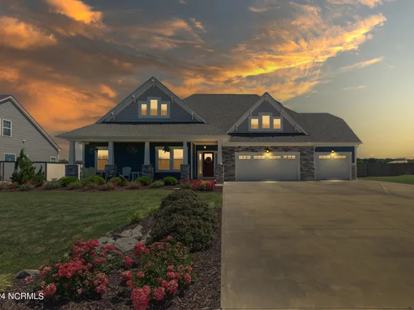 204 Campus Drive, Moyock, NC 27958