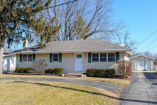 1st image of 1826 Hazelwood Dr
