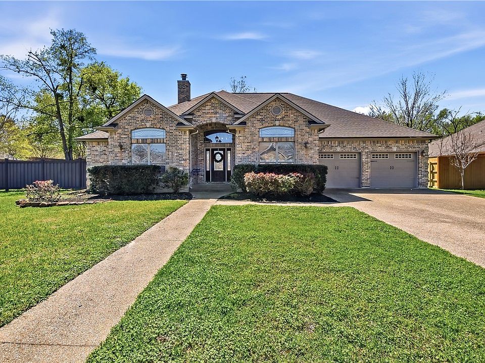 1st image of 9201 Brookwater Cir