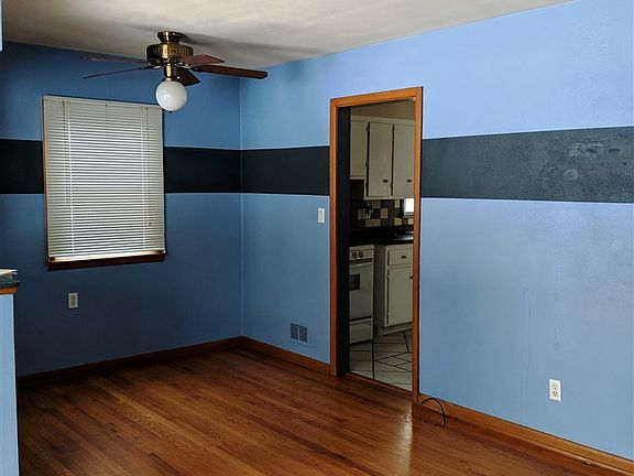 4th image of 1112 Roncevalles Ave
