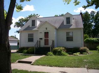 305 W Marshall St, Marshall, MN 56258