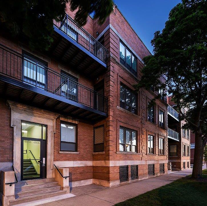 1st image of 4808 S Calumet Ave APT 2S