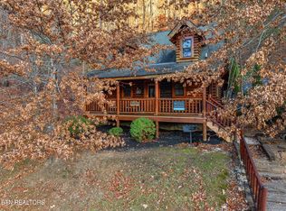 3221 Smoky Ridge Way, Sevierville, TN 37862