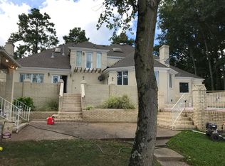 1525 Rotunda Ave, Portsmouth, VA 23701