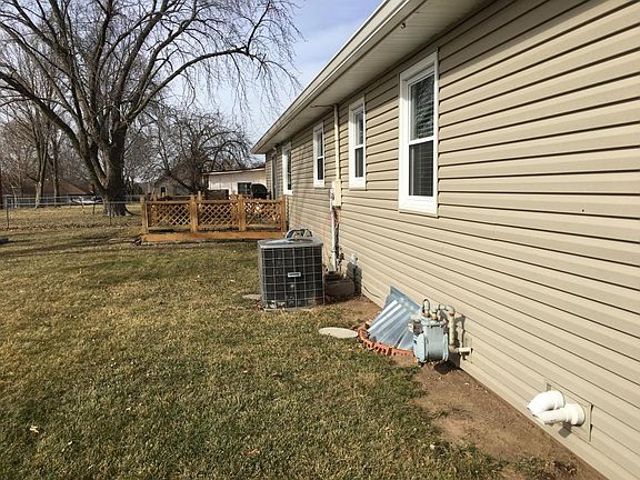 2nd image of 540 S Lake Dr