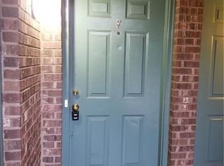1638 Arlyn Cir, Charlotte, NC 28213