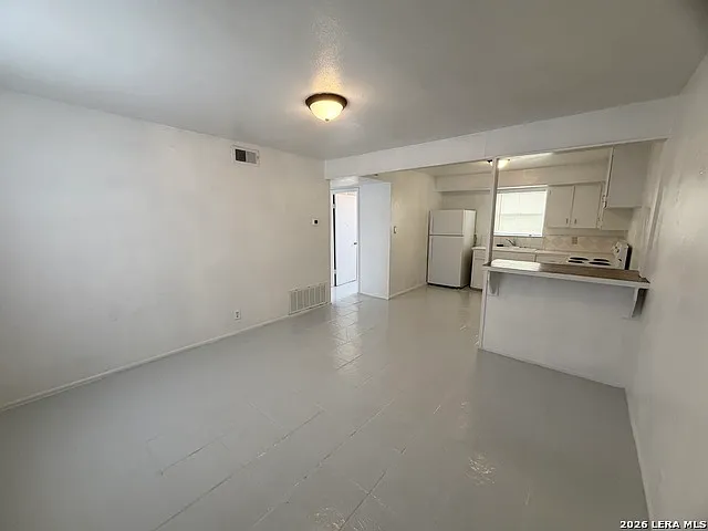 115 Victor St #1 — Photo 3