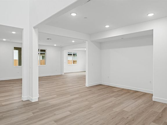 5th image of 140 Orange Springs Court