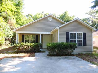 5037 Peachtree Ave, Wilmington, NC 28403