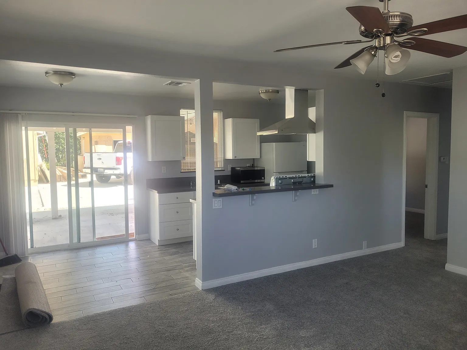 2 bed, 1000 sqft, $2,600 — Photo 4