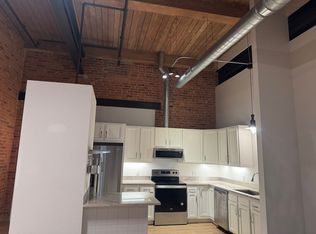 319 Main St #106, Hyannis, MA 02601