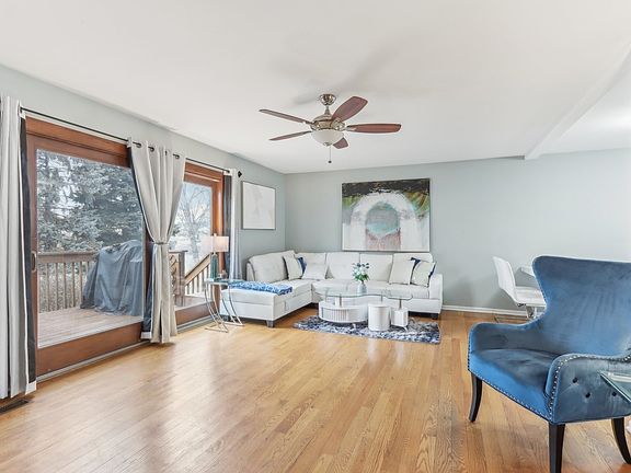 5th image of 1496 Foxcroft Dr