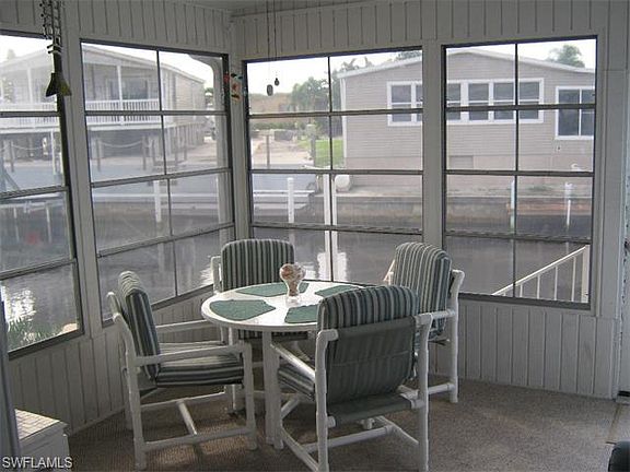 3rd image of 4705 Lahaina Ln