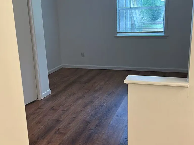 119 Kingsbury Dr — Photo 9
