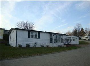 509 Lakeview Dr, Delmont, PA 15626
