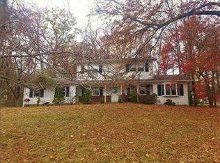 25 Joseph Ln, Bardonia, NY 10954