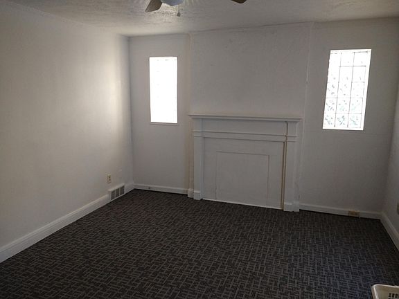 3rd image of 929 Central Ave APT 2