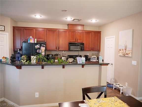 5th image of 6250 W Arby Ave Unit 220