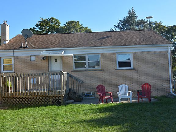 2nd image of 3428 Cornelia Dr