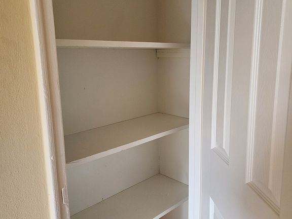 2nd image of 56 Locust Hill Ave #1Z