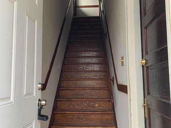 4th image of 7264 Bruno Ave #A
