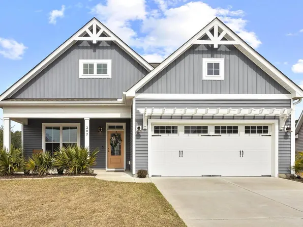 202 Bachmans Trail, Hampstead, NC 28443