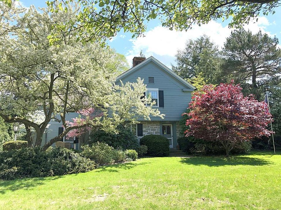 1st image of 21300 Almar Dr