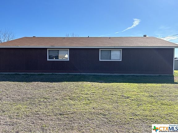 3rd image of 2703 Bermuda Dr #2