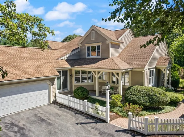 171 Nobscot Rd Unit 171, Sudbury, MA 01776